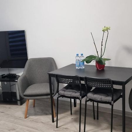 Apartament Unibal 什切齐内克 外观 照片