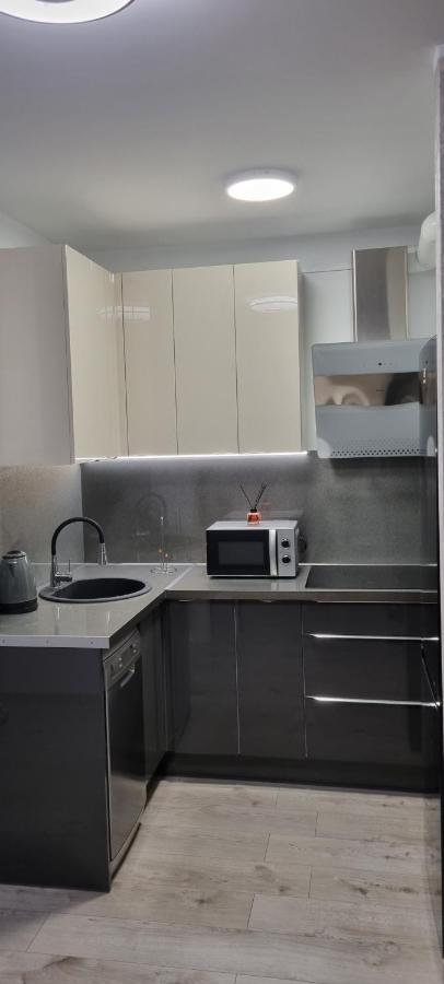 Apartament Unibal 什切齐内克 外观 照片